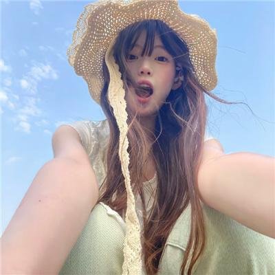 隐藏的画家 封面