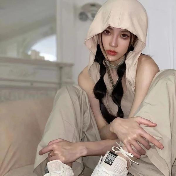 银城尤物 封面